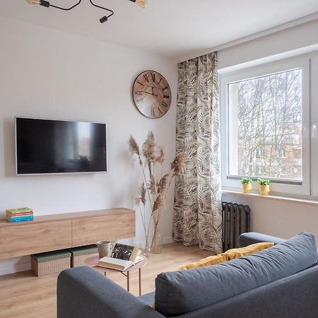 Mgm Home Wawer Miedzylesie Centrum Zdrowia Dziecka Warsaw Exterior photo